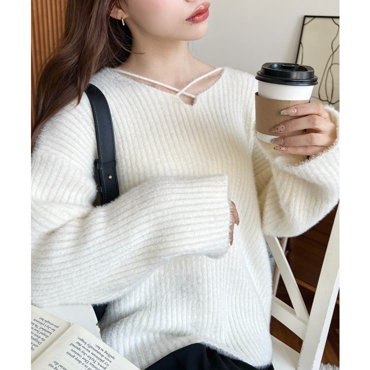 新品未使用　DimMoire くしゅくしゅ ニット トップス 白 ◇ ◇ - 𝑫𝒊𝒎𝑴𝒐𝒊𝒓𝒆 𝟐𝟎𝟐𝟑 𝑨𝒖𝒕𝒖𝒎𝒏 - ◇ ◇ 【 くしゅく