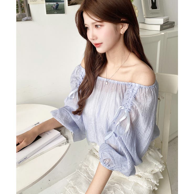 ショルダーシャーリングリボンオフショルブラウス | moment+ | 詳細画像15 