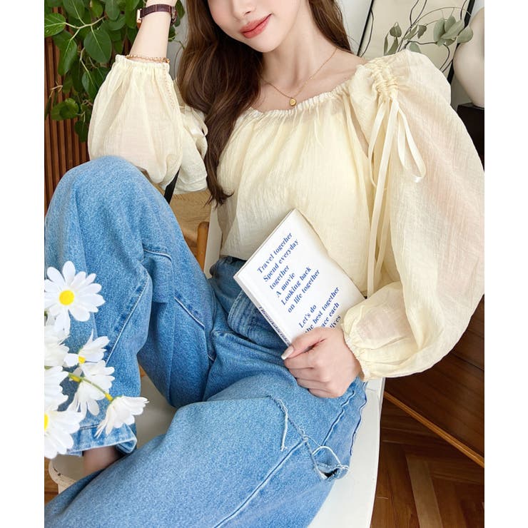 ショルダーシャーリングリボンオフショルブラウス | moment+ | 詳細画像23 