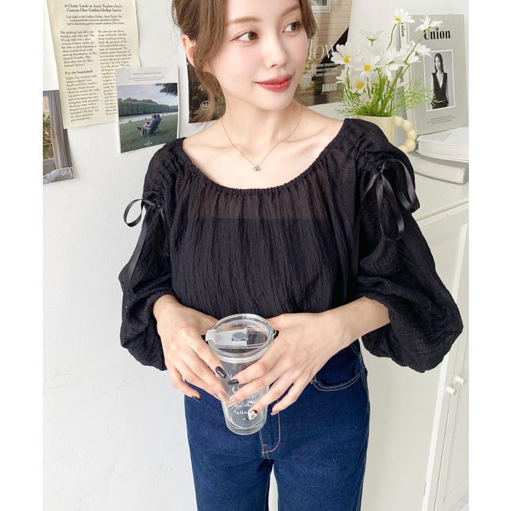 ショルダーシャーリングリボンオフショルブラウス | moment+ | 詳細画像26 