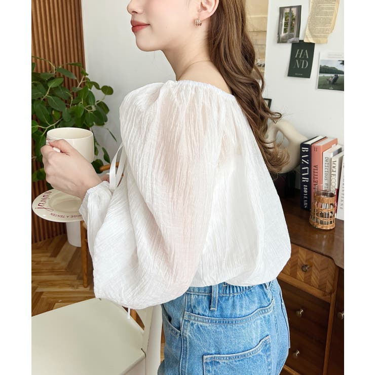 ショルダーシャーリングリボンオフショルブラウス | moment+ | 詳細画像5 