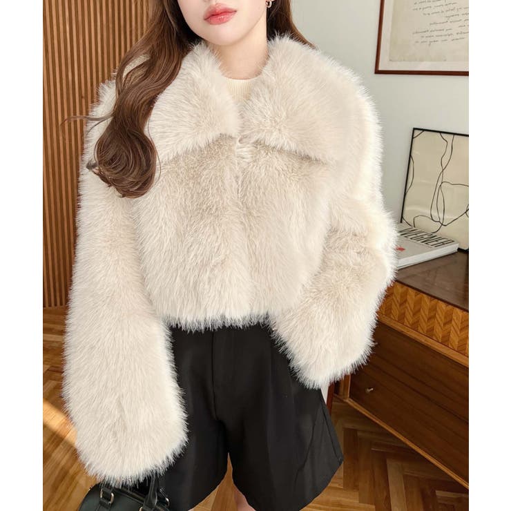 ショート丈ビッグカラーフェイクファーブルゾン | moment+ | 詳細画像18 