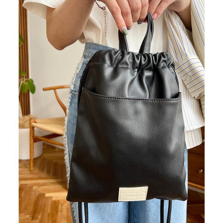 フェイクレザー2WAY巾着ショルダーバッグ | moment+ | 詳細画像2 