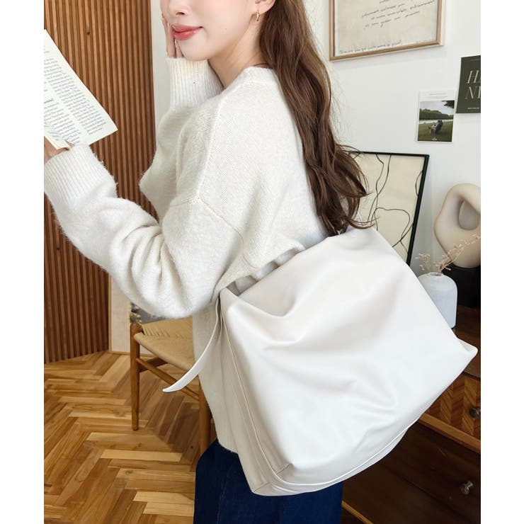 ワイドベルトフェイクレザーショルダーバッグ | moment+ | 詳細画像9 