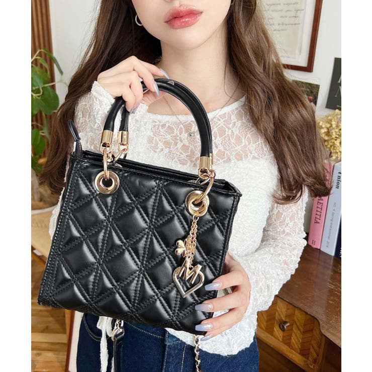 オリジナルチャーム付き2WAYキルティングバッグ[品番：ERMW0000024