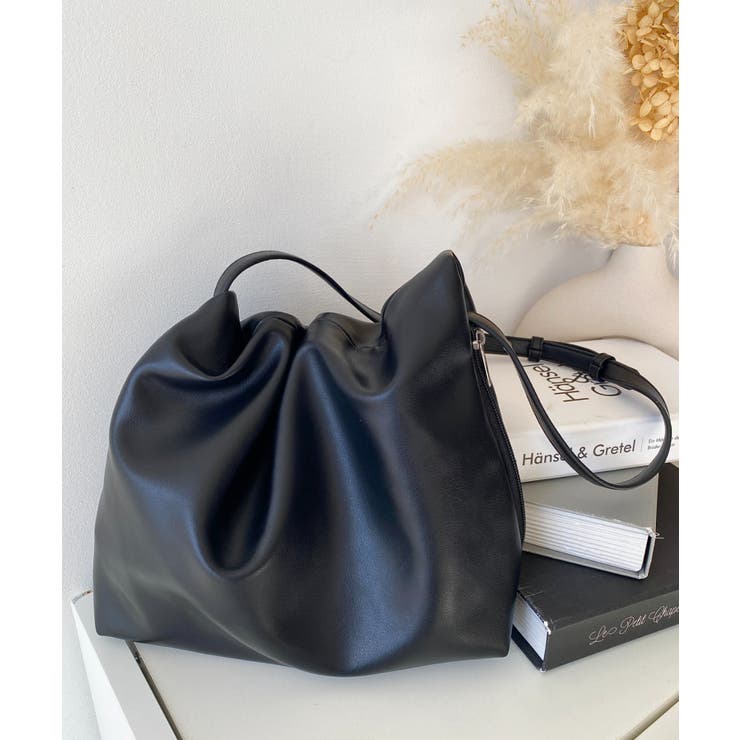 ワンハンドルギャザーショルダーバッグ[品番：ERMW0004138]｜moment+