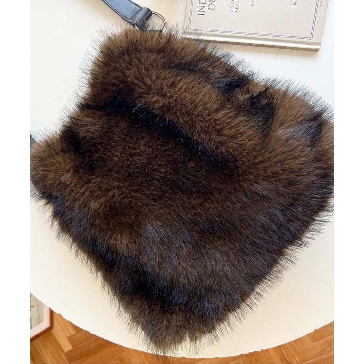 ベルトショルダーアニマルフェイクファーバッグ | moment+ | 詳細画像5 