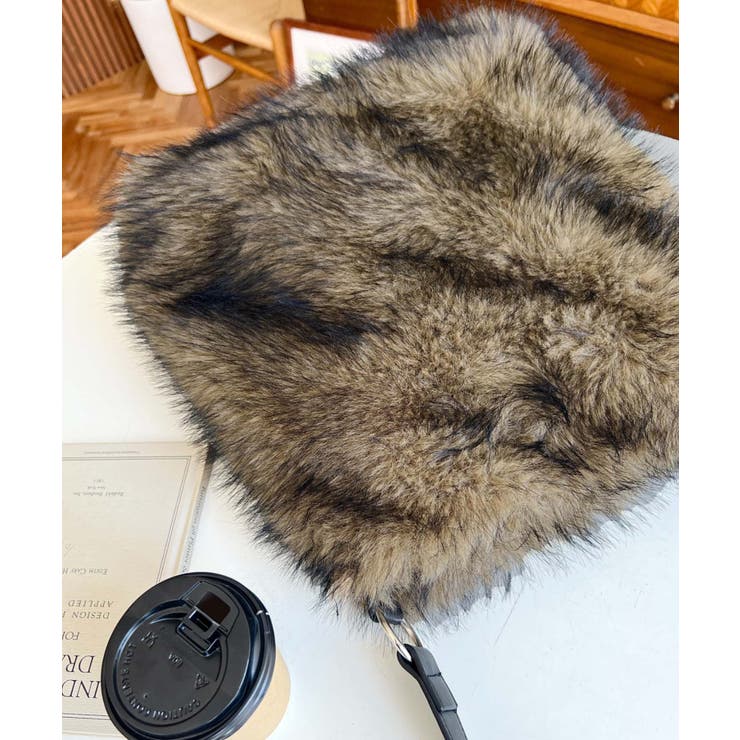 ベルトショルダーアニマルフェイクファーバッグ | moment+ | 詳細画像7 