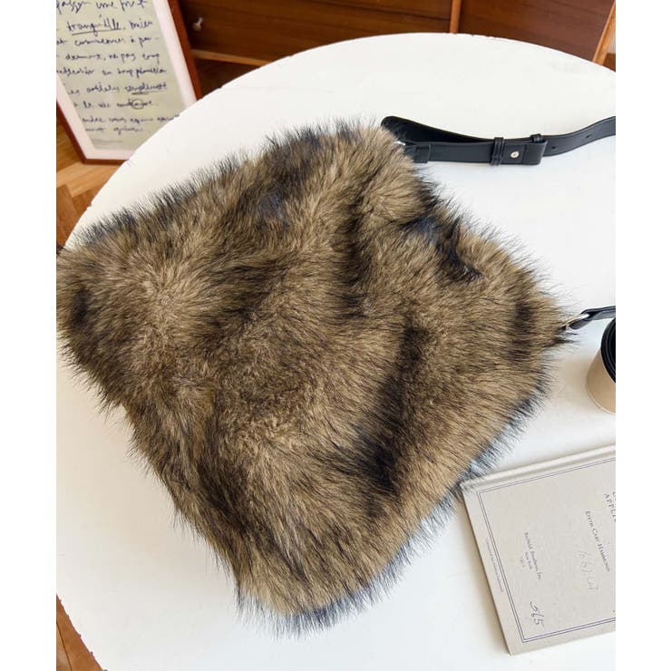 ベルトショルダーアニマルフェイクファーバッグ | moment+ | 詳細画像8 