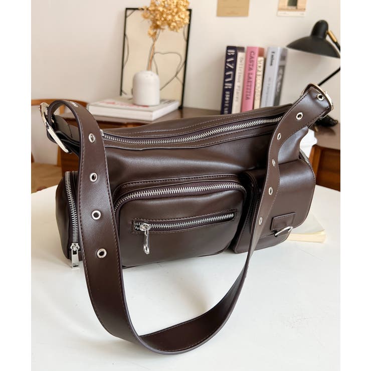 ベルトショルダーマルチポケットハンドバッグ | moment+ | 詳細画像11 