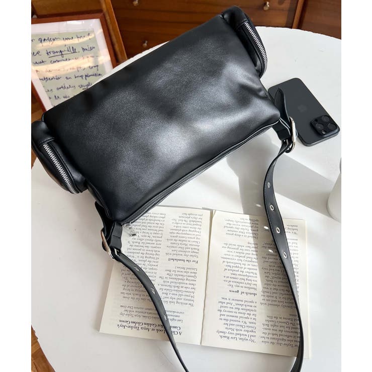 ベルトショルダーマルチポケットハンドバッグ | moment+ | 詳細画像8 