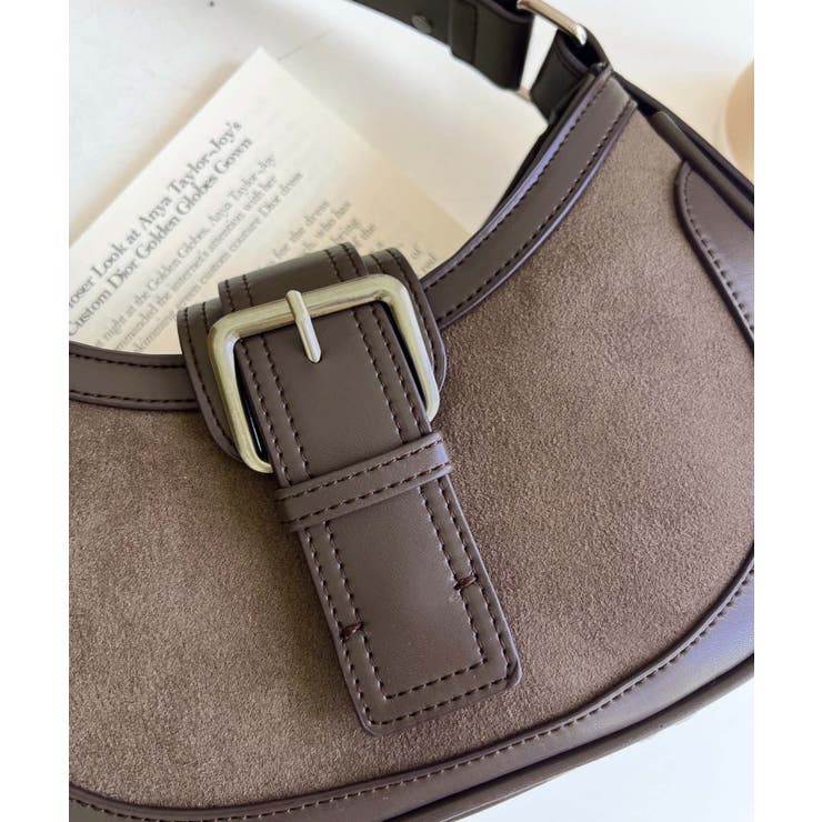 フロントバッグルデザインハーフムーンワンハンドルバッグ | moment+ | 詳細画像9 