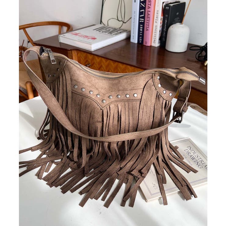 スタッズデザインベルトショルダーフリンジバッグ | moment+ | 詳細画像8 