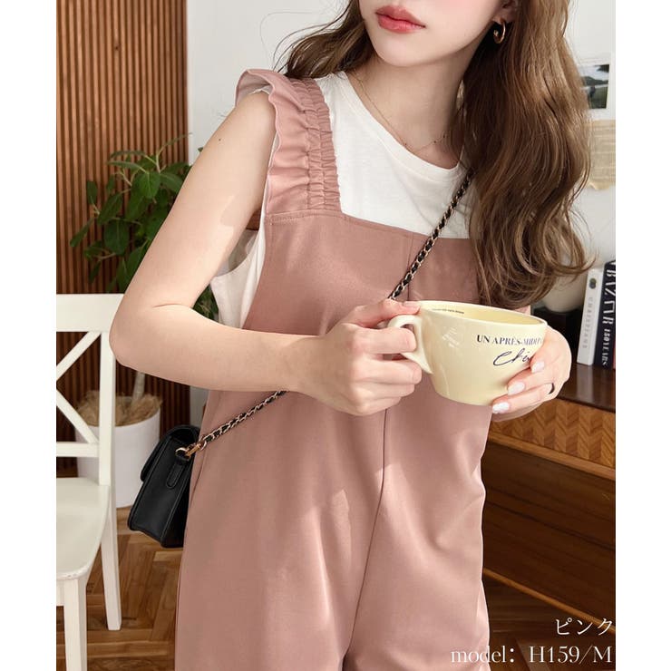 ピンク | カットジョーゼットショルダーフリルオールインワン | moment+