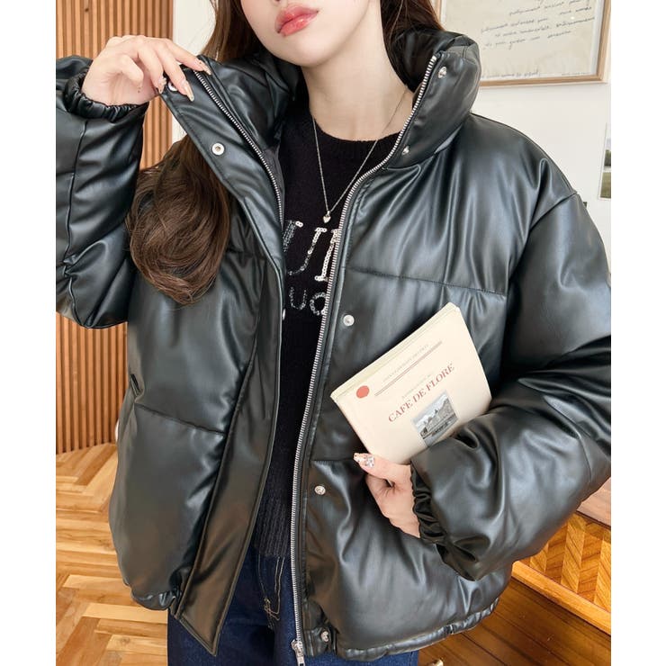 スタンドカラーファイバーダウンソフトフェイクレザーブルゾン | moment+ | 詳細画像19 