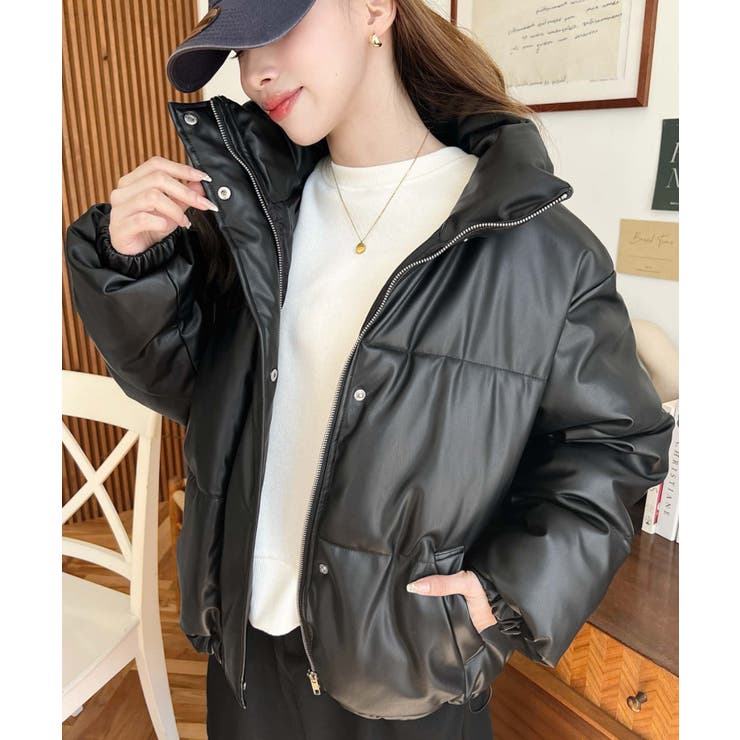 スタンドカラーファイバーダウンソフトフェイクレザーブルゾン | moment+ | 詳細画像24 