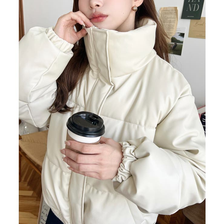 スタンドカラーファイバーダウンソフトフェイクレザーブルゾン | moment+ | 詳細画像9 