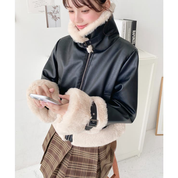 フェイクレザー×フェイクファームートン風裏地キルトフライトジャケット | moment+ | 詳細画像10 