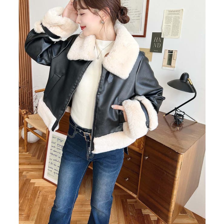 フェイクレザー×フェイクファームートン風裏地キルトフライト