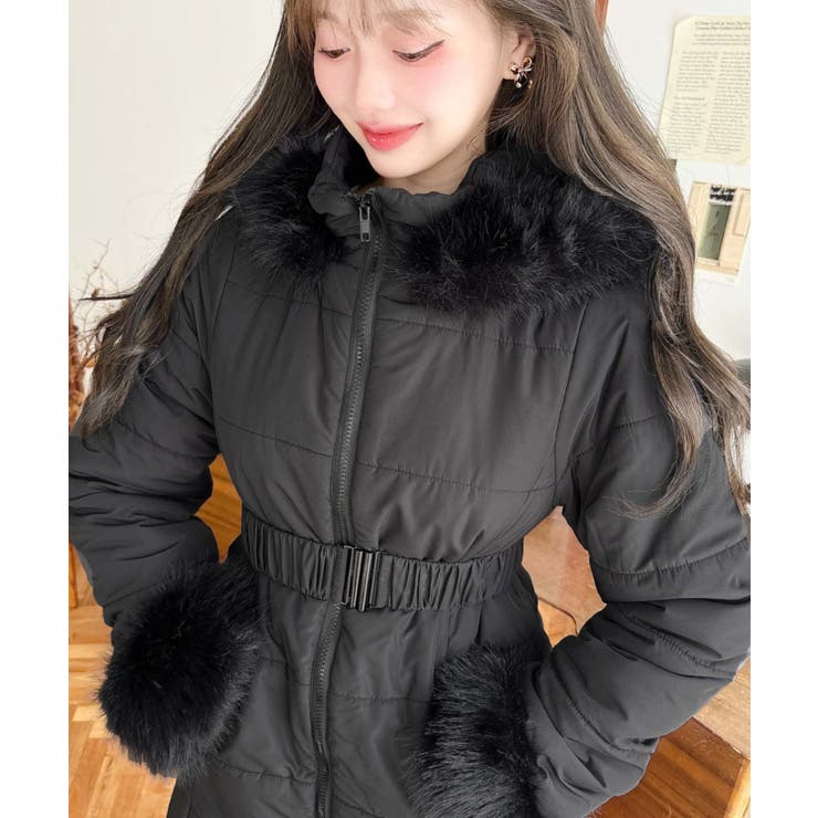 ファー付きフード ブラックダウンジャケット(ベルト付き) gyda ファー付きブラックダウンジャケット ベルトのみ GYDA