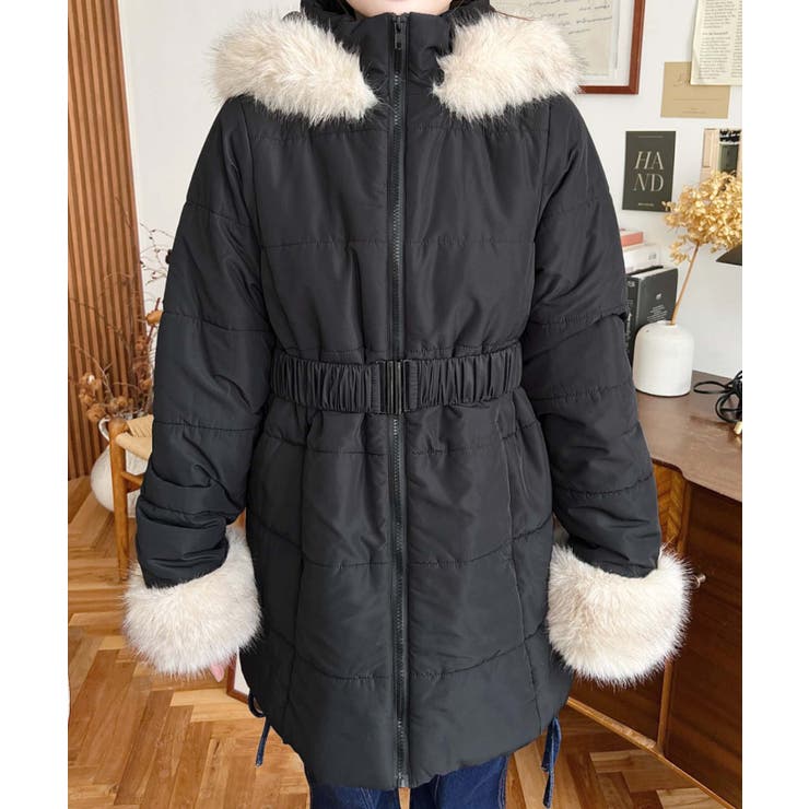 ベルト付きフードファーダウンコート[品番：ERMW0004047]｜moment+