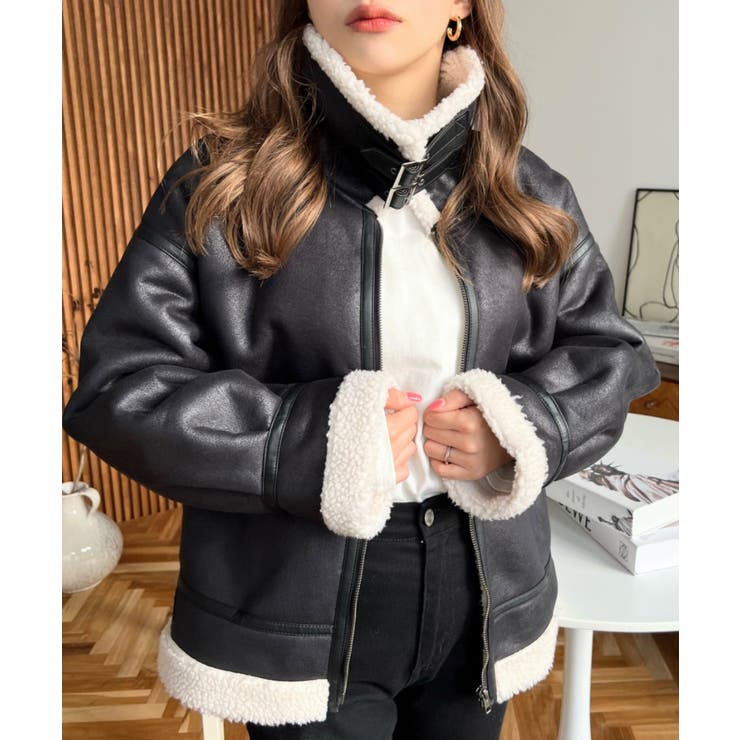 フェイクレザー×ボアフェイクムートンフライトジャケット