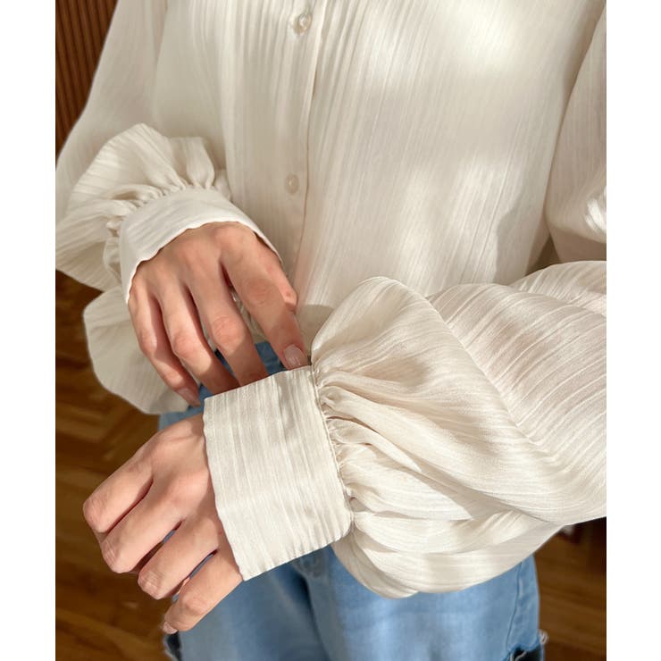 シアーランダムプリーツレトロカラーボリュームスリーブブラウス | moment+ | 詳細画像37 