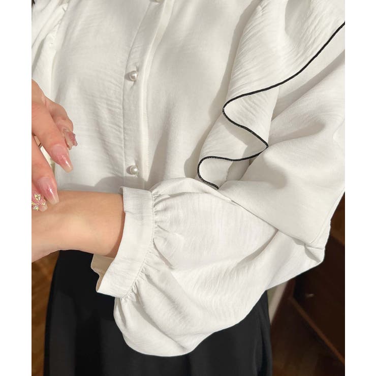 パール釦マルチウェイ配色メローフリル長袖ブラウス | moment+ | 詳細画像18 