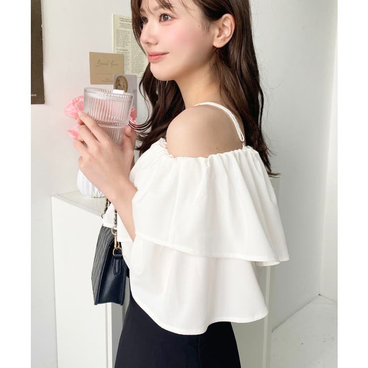 Me♡shéller 2wayオフショルフリルブラウス Me様専用♡shéller 2wayオフショルフリルブラウス - メルカリ