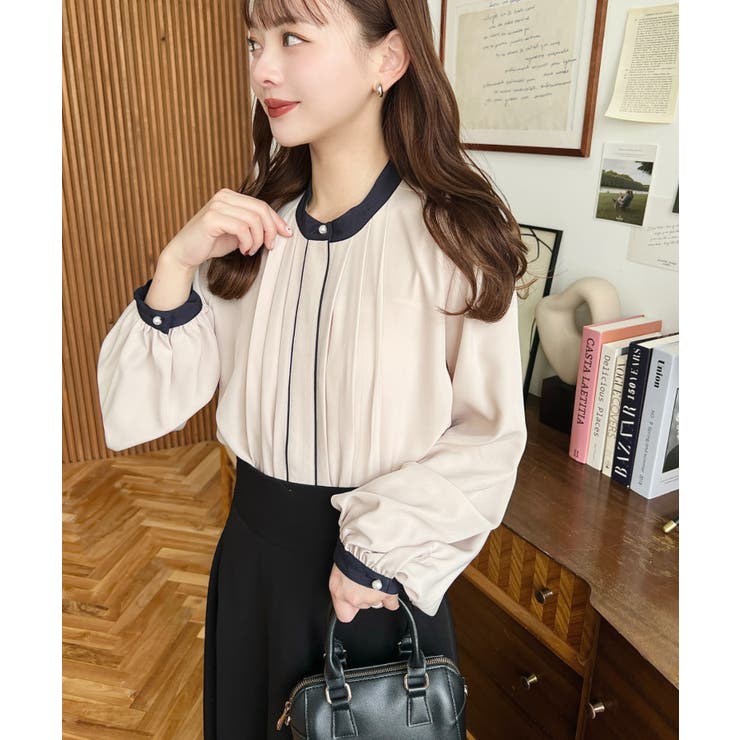 フロントタックバイカラーデザイン長袖ブラウス | moment+ | 詳細画像17 