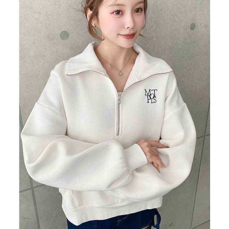アイボリー | 裏起毛ワンポイント刺繍ハーフジップスウェット | moment+