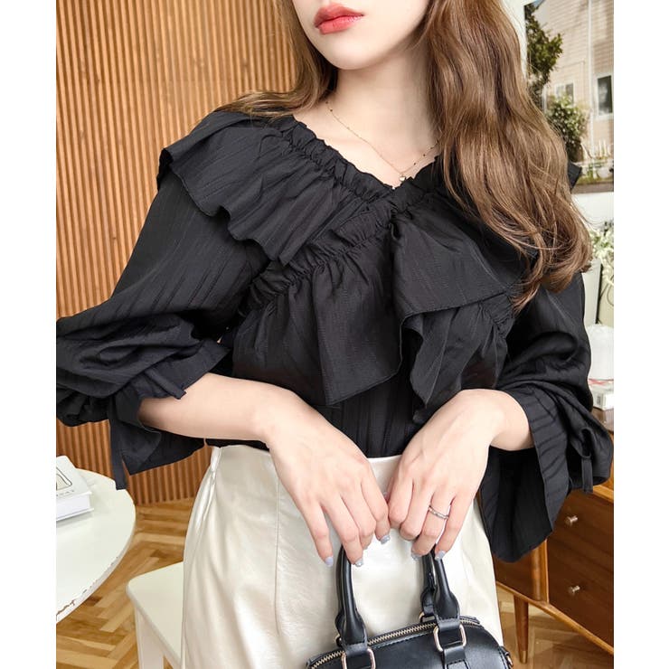 ブラック | ドビーストライプマルチウェイオフショルクロスフリルショート丈ブラウス | moment+