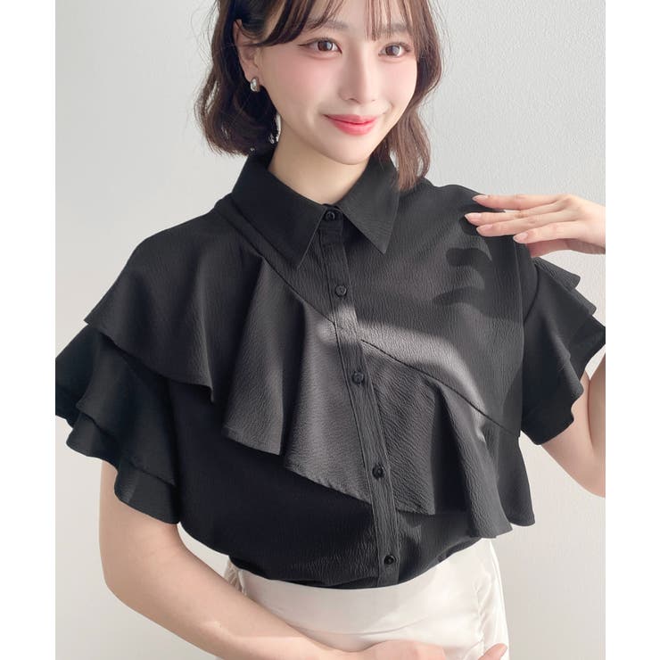 ブラック | 半袖フリルブラウス クレーププリーツ | moment+