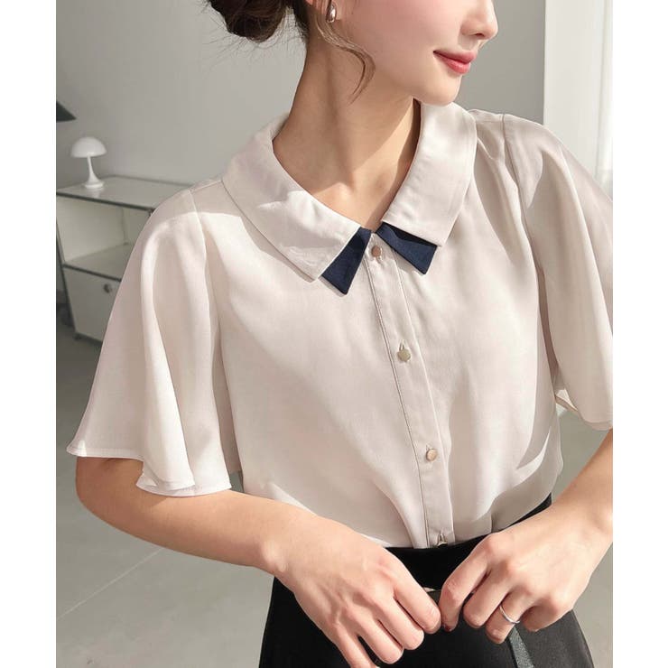 ライトベージュ | シフォンジョーゼットフレアスリーブ配色ダブルカラー半袖ブラウス | moment+