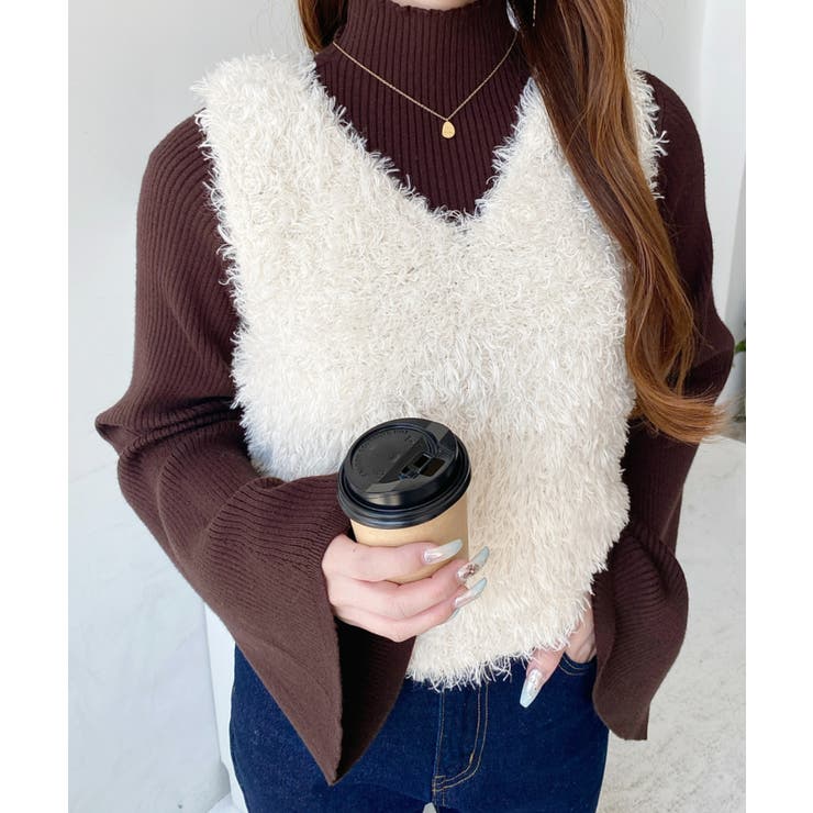 ⑬ブークレーニットショート丈ベスト ブークレーショートニットベスト | BLATE