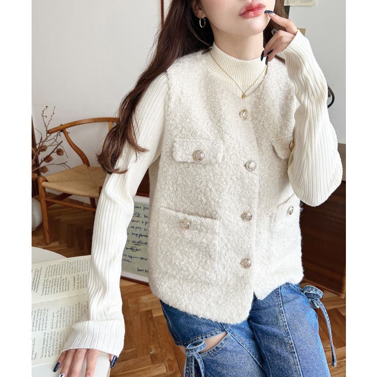 フェイクリングウール金ボタンノーカラーベスト | moment+ | 詳細画像3 