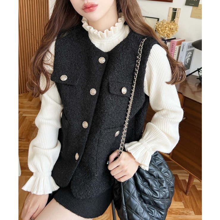 ブラック | フェイクリングウール金ボタンノーカラーベスト | moment+