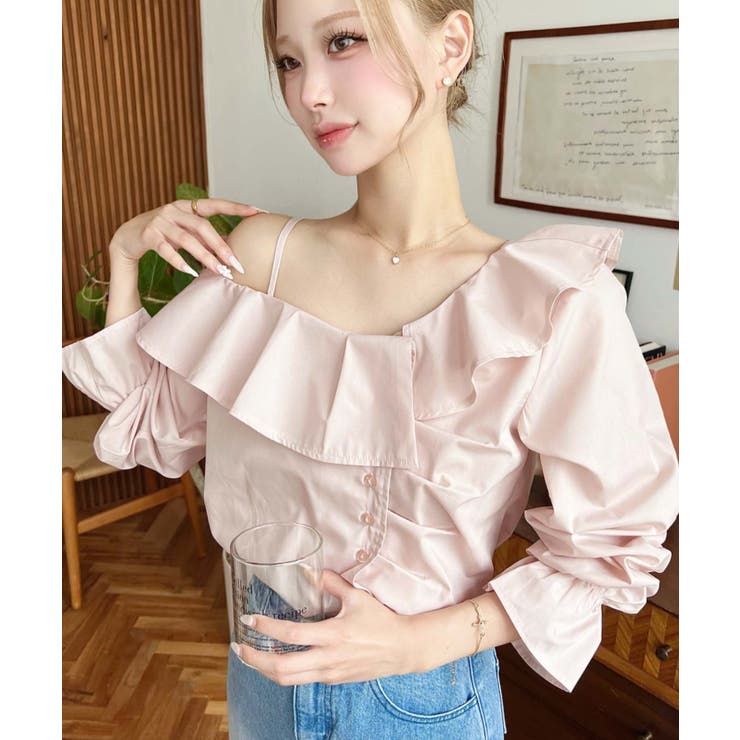 ピンク | フロントタックアシンメトリーフリルワンショルダーブラウス | moment+