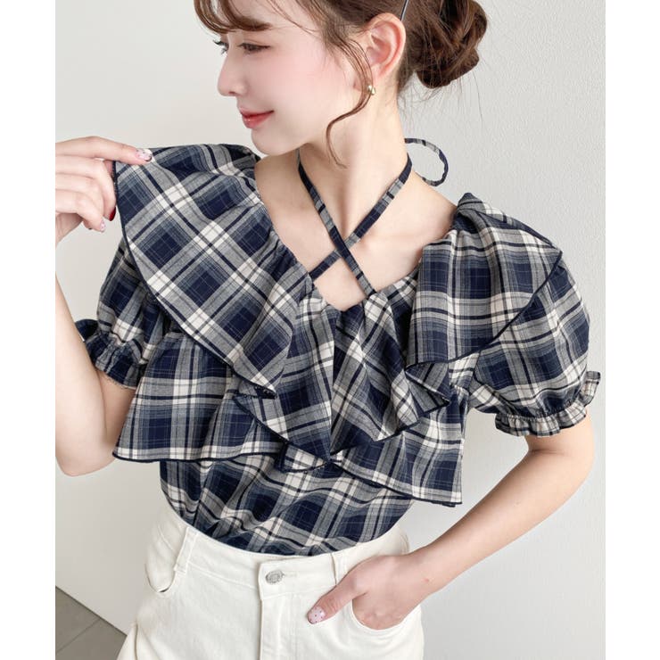 ネイビー | クロスリボンフリルカラー半袖チェックブラウス | moment+