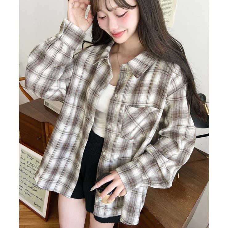 ベージュ | マルチウェイ長袖ルーズチェックシャツ | moment+