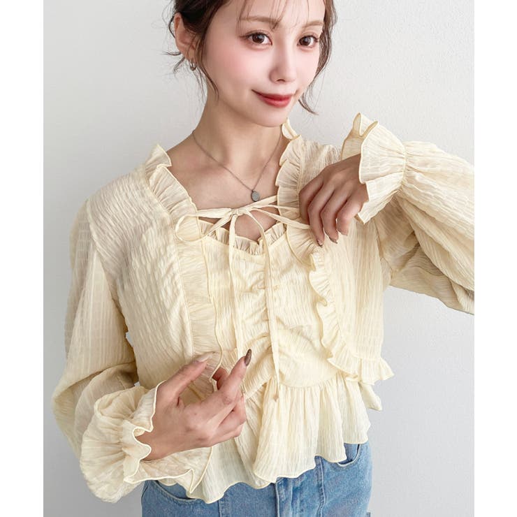 ナチュラル | フロントシャーリングキャミ＋フリルリボンボレロセット シアースモッキングライク | moment+