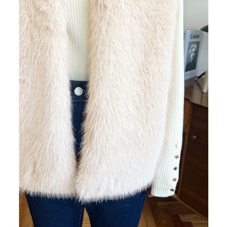 Vネックロングフェイクファーベスト | moment+ | 詳細画像53 