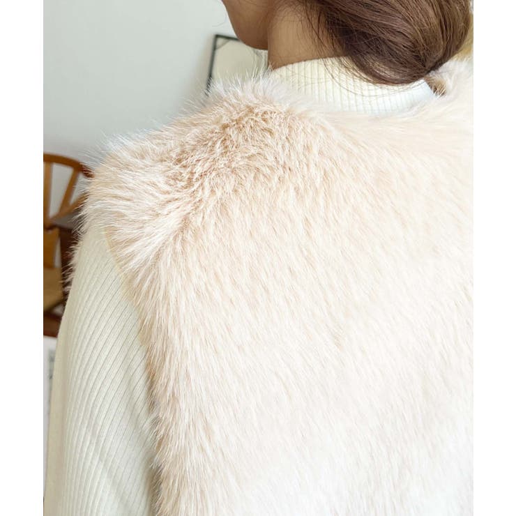 Vネックロングフェイクファーベスト | moment+ | 詳細画像54 