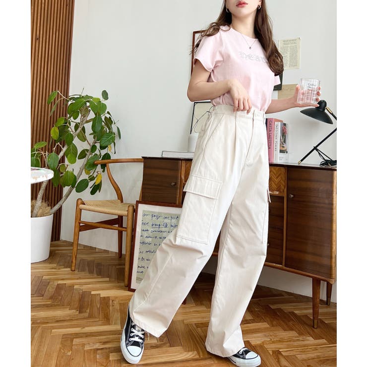 タック入りセミワイドカーゴパンツ | moment+ | 詳細画像18 