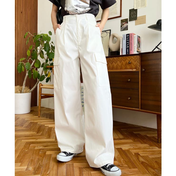 タック入りセミワイドカーゴパンツ | moment+ | 詳細画像24 