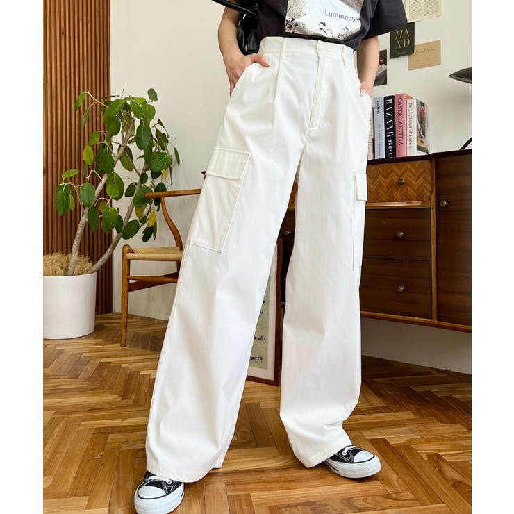 タック入りセミワイドカーゴパンツ | moment+ | 詳細画像25 