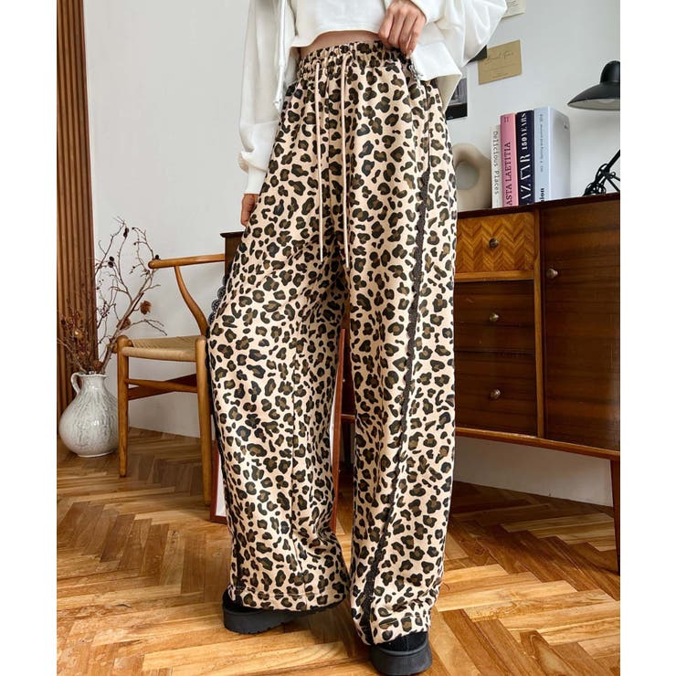 ブラウン | サイドレース切替レオパードスウェットパンツ | moment+