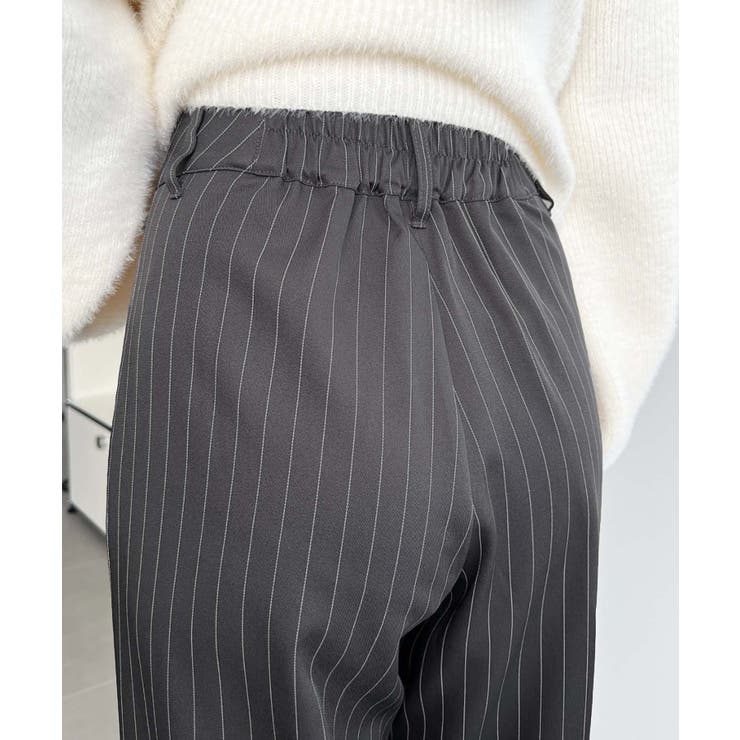 センタープレスツータックセミワイドストライプパンツ | moment+ | 詳細画像10 