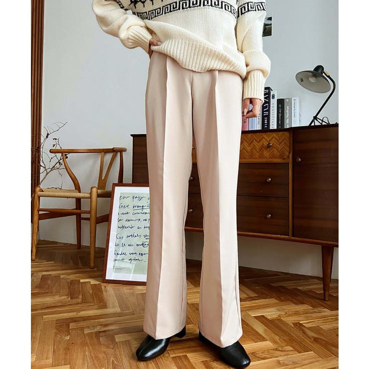 グレイッシュベージュ | カットジョーゼットセンタープレスストレートスラックスパンツ | moment+