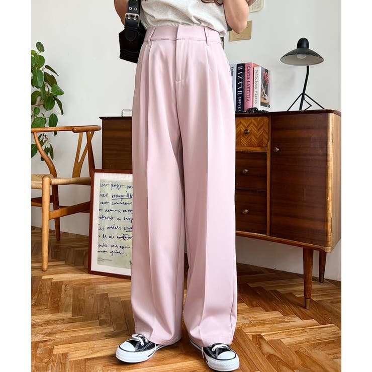 ピンクベージュ | カットジョーゼットセンタープレスハイウエストツータックセミワイドスラックスパンツ | moment+